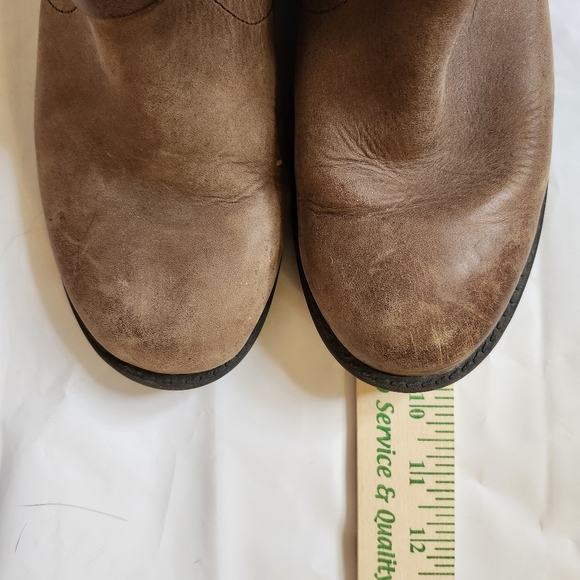 Frye Boots - Picture 5 of 10